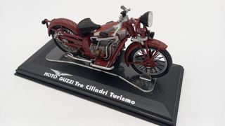 MTRD1 Metro Moto Guzzi Tre Cilindri Turismo 1/24