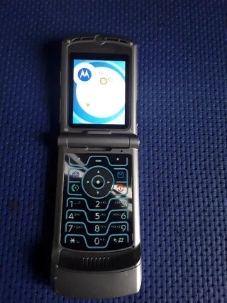 Motorola RAZR V3 2004 Argento