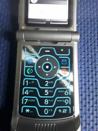 Motorola RAZR V3 2004 Argento