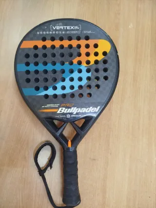 Pala Bullpadel Vertex 03 CTR 22 mas  Funda nox