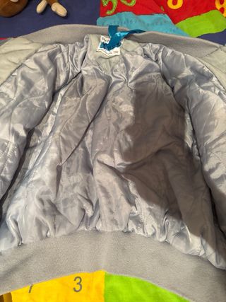 Cazadora Bomber Bershka Talla XS