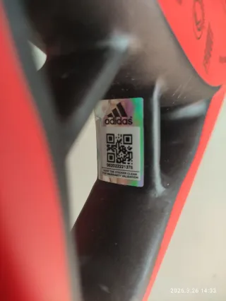 Nueva. Pala pádel Adidas RX200 LIGHT.