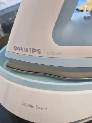 Plancha de vapor Philips GC420