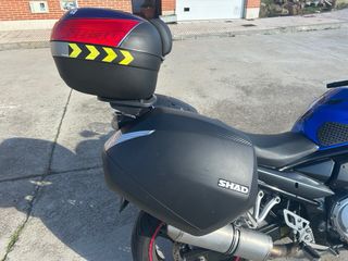 Suzuki GSX 650F Azul