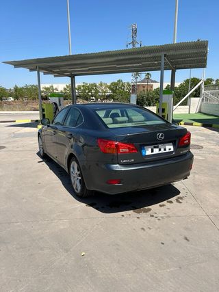 Lexus IS 2009
