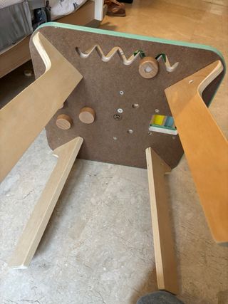 Mesa actividades infantil