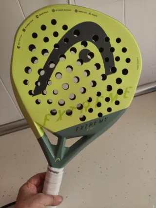 Pala pádel Head Extreme Elite.