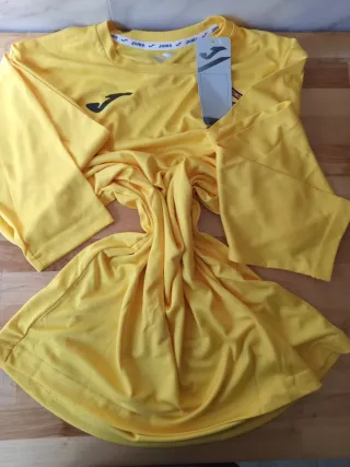 Camiseta Joma Manga Larga Amarilla