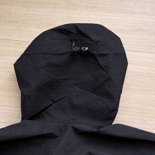 Chaqueta Arc’teryx Beta LT Jacket Gore-Tex Negra