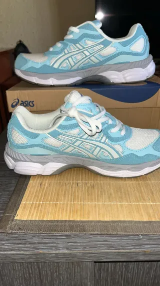 Asics Gel NYC