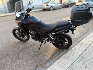 Honda CB500X Adventure Negra