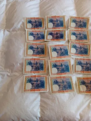 Vendo o cambio billetes antiguo de 100 pesetas de