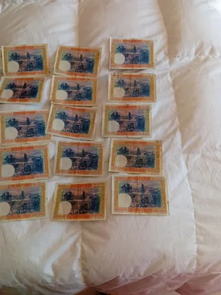 Vendo o cambio billetes antiguo de 100 pesetas de