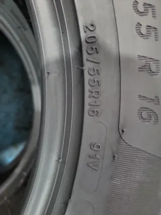 2 Neumáticos  205/55 R16 Michelin