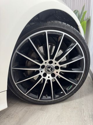 Mercedes-Benz Clase E Coupe AMG 136000 KM NACIONAL