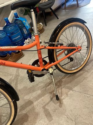 Bicicleta  pequeña en perfecto estado
