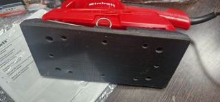 Lijadora orbital Einhell compacta.