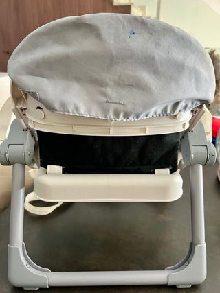 Trona portátil Chicco Chairy