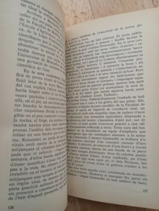 El perfum Catalán Tapa blanda