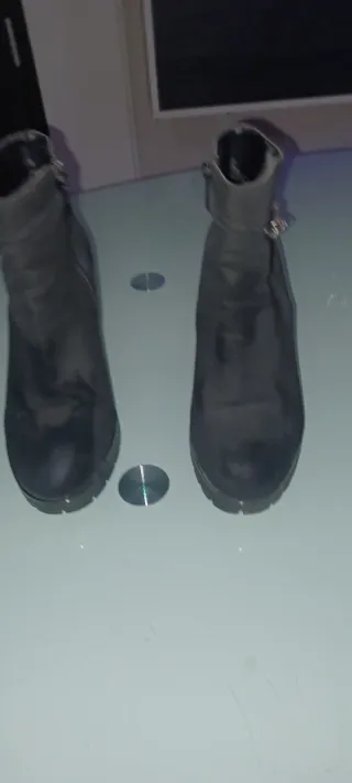 Botas de tacón negras para mujer