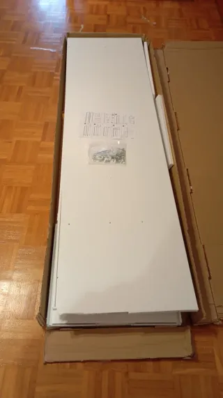 Columna de baño Negrari blanca de resina 182x40cm