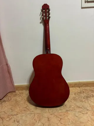 Guitarra Clásica Marrón Modelo Carmen C425