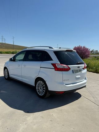 Ford Grand C-MAX 2011