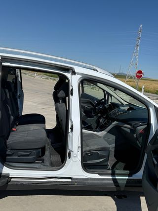 Ford Grand C-MAX 2011