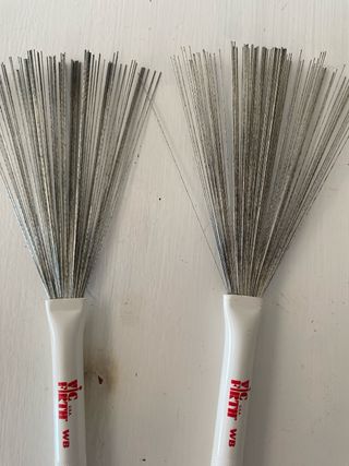 Escobillas Vic Firth WB