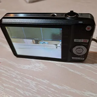 Cámara Casio Exilim Z90 Negra