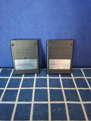 PS2 X2 ORIGINALES MEMORY CARDS MAGIC GATE