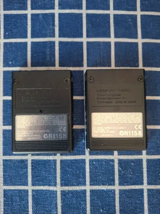 PS2 X2 ORIGINALES MEMORY CARDS MAGIC GATE