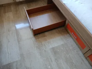 Cama individual con cajones