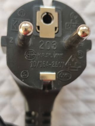 Cables de alimentación negro