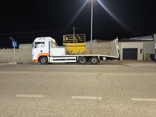 MAN TGA 460 Portamaquinaria