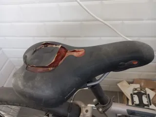 Bicicleta Híbrida B'Twin Gris