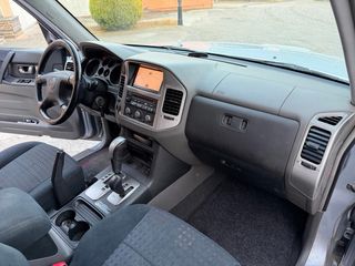 Mitsubishi Montero 2005