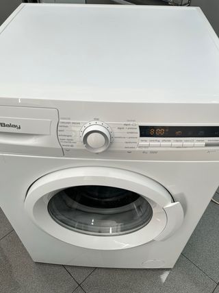 Lavadora Balay semi nueva