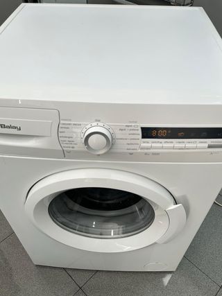 Lavadora Balay 8kg 1000 rpm