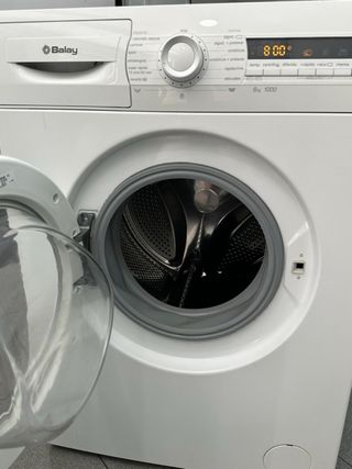Lavadora Balay 8kg 1000 rpm