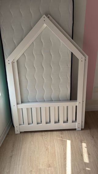 Cama Infantil Casa Blanca con Somier