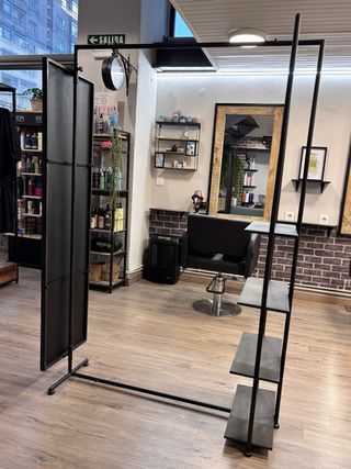 Perchero Metálico con Espejo Negro