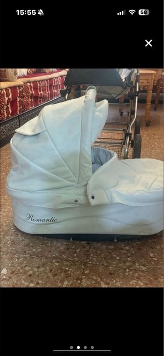Carrito de bebé clásico