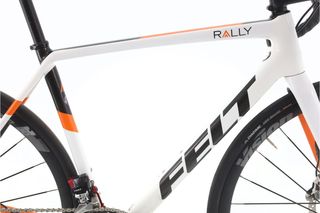 Felt Rally AXS 12V (carretera) t.54 Reacondicionada