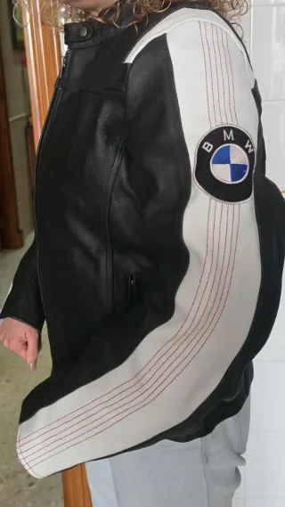 Chaqueta BMW Mujer Cuero Talla M Sin Estrenar