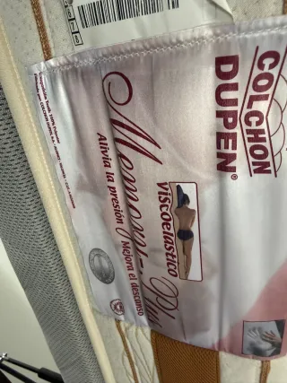 Colchón Dupem Memory Plus 150x200 y Canapé