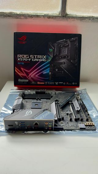 Placa Base Asus ROG STRIX X570-F GAMING