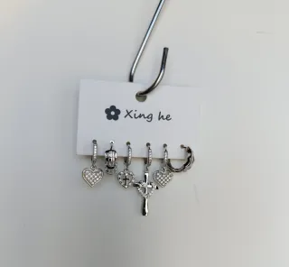 Set Orecchini Cuore e Croce Acciaio Argento