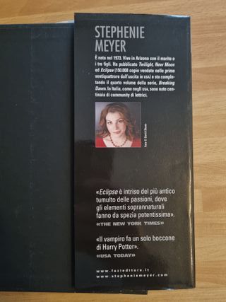 libro Eclipse di Stephenie Meyer