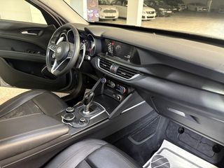 Alfa Romeo Stelvio 2.2 Diésel 132kW (180CV) Executive AWD